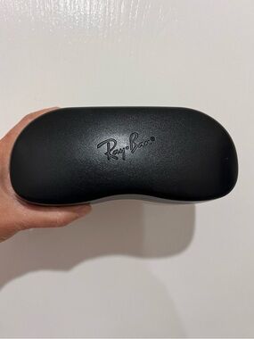 Ray-Ban Case